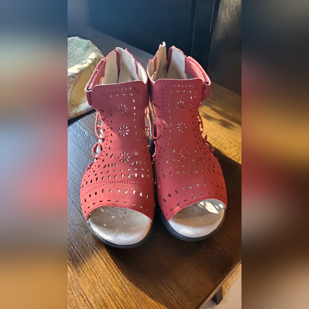Jambu shoes
